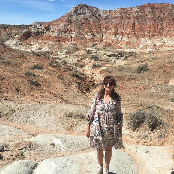 Meet your Posher, Cheyenne - Picture 2 of 7